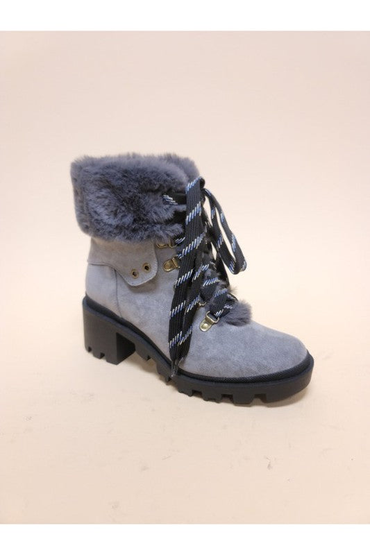 VINI-FUR COMBAT BOOTIES soft fur block heel lace up stylish women’s boots from women’s boutique, trendy women’s clothing.