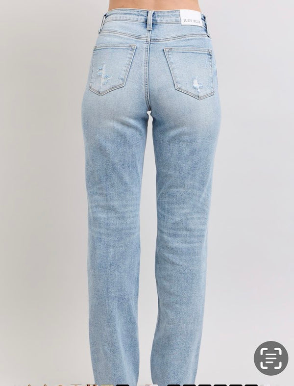 Judy Blue Dad Jean Light Wash at Evergrace By Cestlavie back view