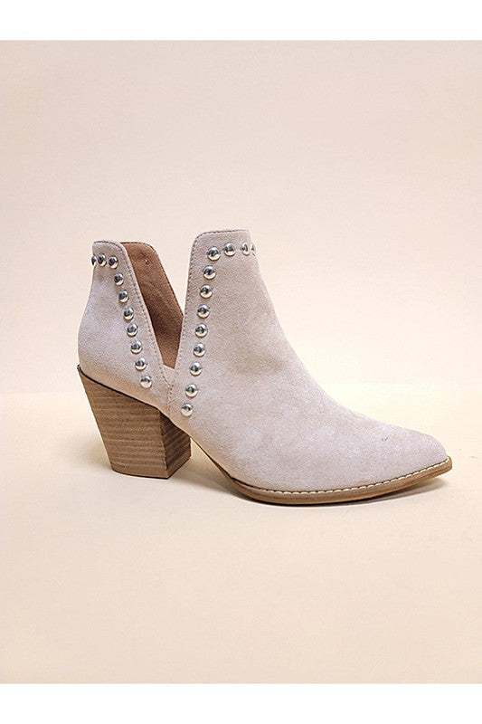 MISTY-106-STUD ANKLE BOOTIES stylish women’s boutique ankle boots with decorative studs and modern heel.